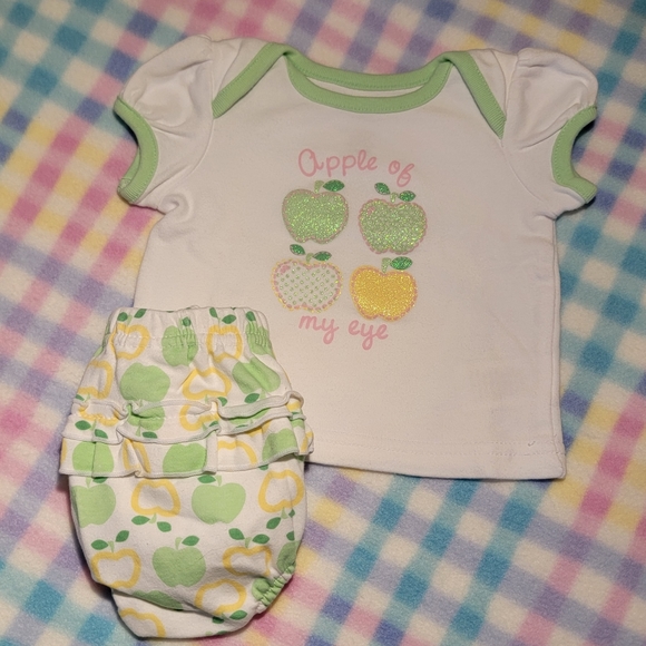 BABYWORKS 🍏 Sweet 2pc Green Yellow White "APPLE OF MY EYE" Ruffled Outfit 0-3M - Picture 14 of 16